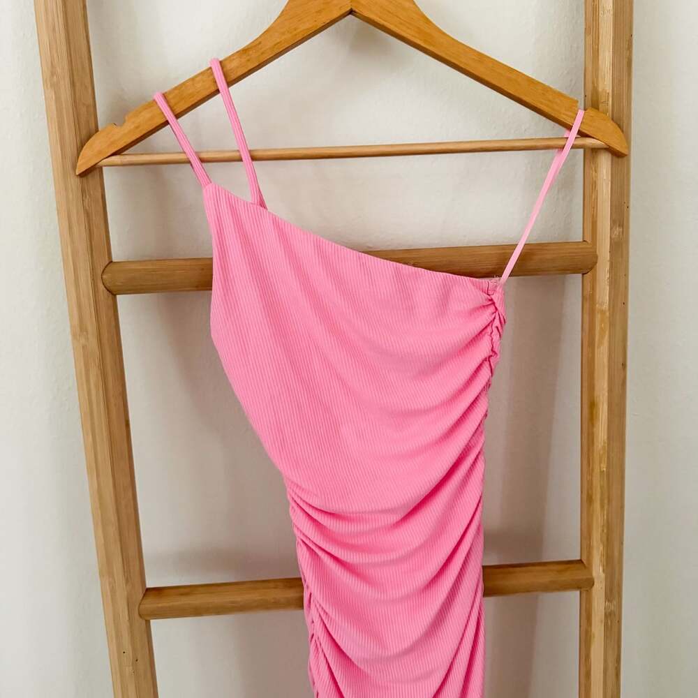 Princess Polly Pink Ribbed Ruched One Shoulder Mini Dress Size 0 XS Bodycon - Picture 3 of 9